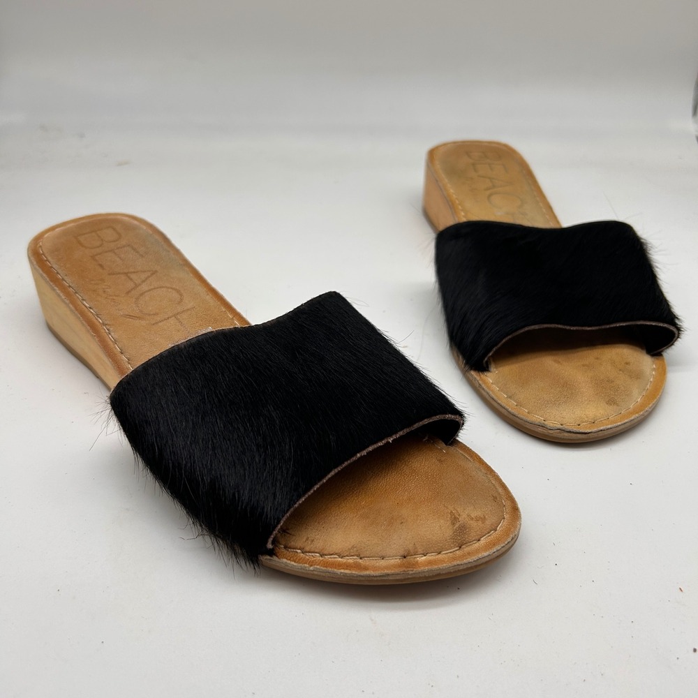 Beach by Matisse Tiki Black Real Cow Fur Wood Wedge Slide Sandals Womens 10M